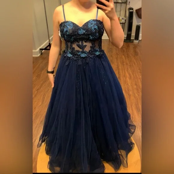 Camille La Vie | Dresses | Camille La Vie Mesh Corset Prom Gown | Poshmark Camille La Vie | Dresses | Camille La Vie Mesh Corset Prom Gown | Poshmark